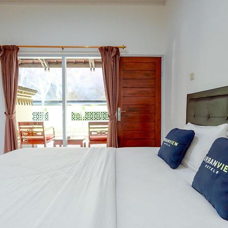 Urbanview Hotel Rasa Sayang Inn Tanjung Benoa Bali Kuta Selatan Exterior foto