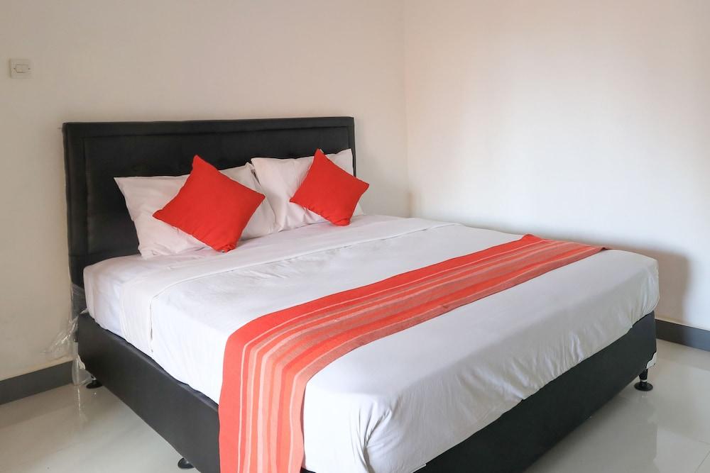 Urbanview Hotel Rasa Sayang Inn Tanjung Benoa Bali Kuta Selatan Exterior foto
