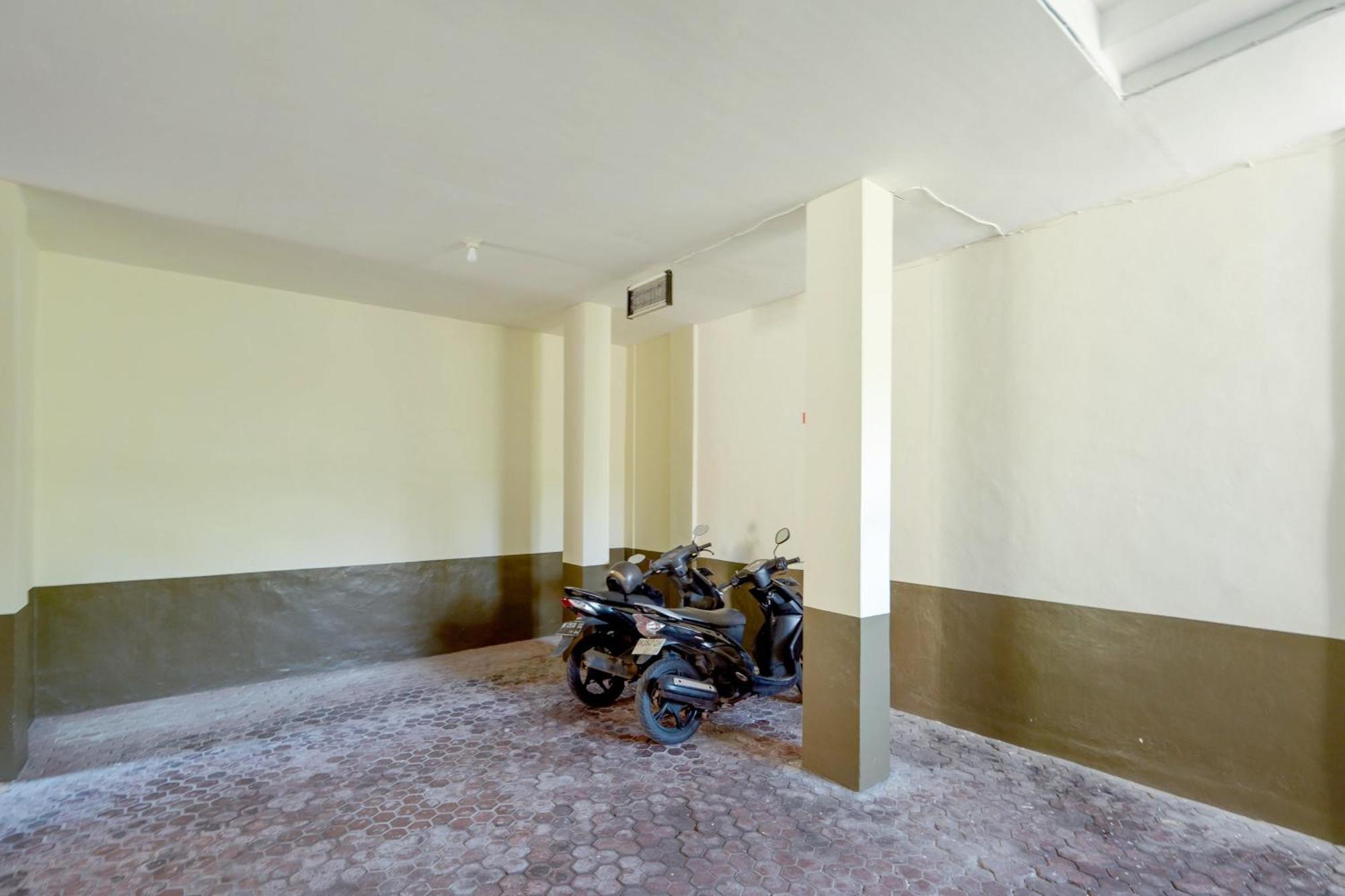Urbanview Hotel Rasa Sayang Inn Tanjung Benoa Bali Kuta Selatan Exterior foto